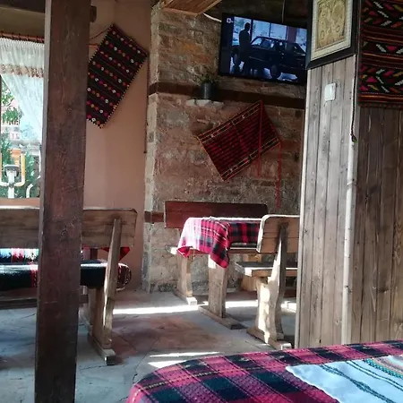 Guest house семеен скендерова къща