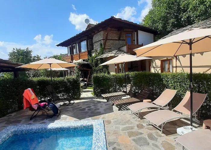 Spa&relax скендерова къща ゲストハウス 3*