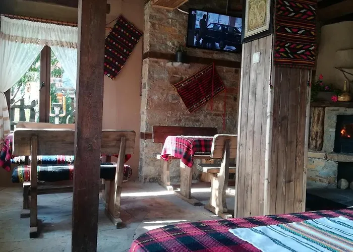 ゲストハウス Spa&relax скендерова къща