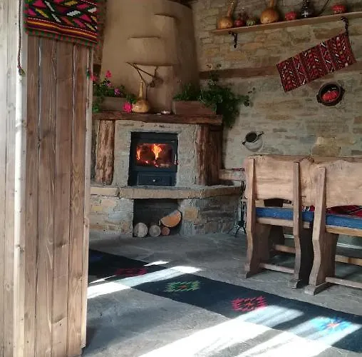 Guest house Spa&relax скендерова къща Leshten