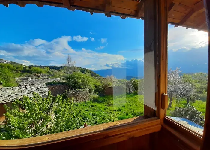 Guest house Spa&relax скендерова къща Leshten